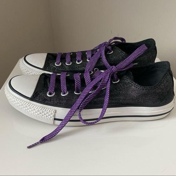 Black Converse Sneakers with metallic black finish and two sets of laces - Picture 3 of 16